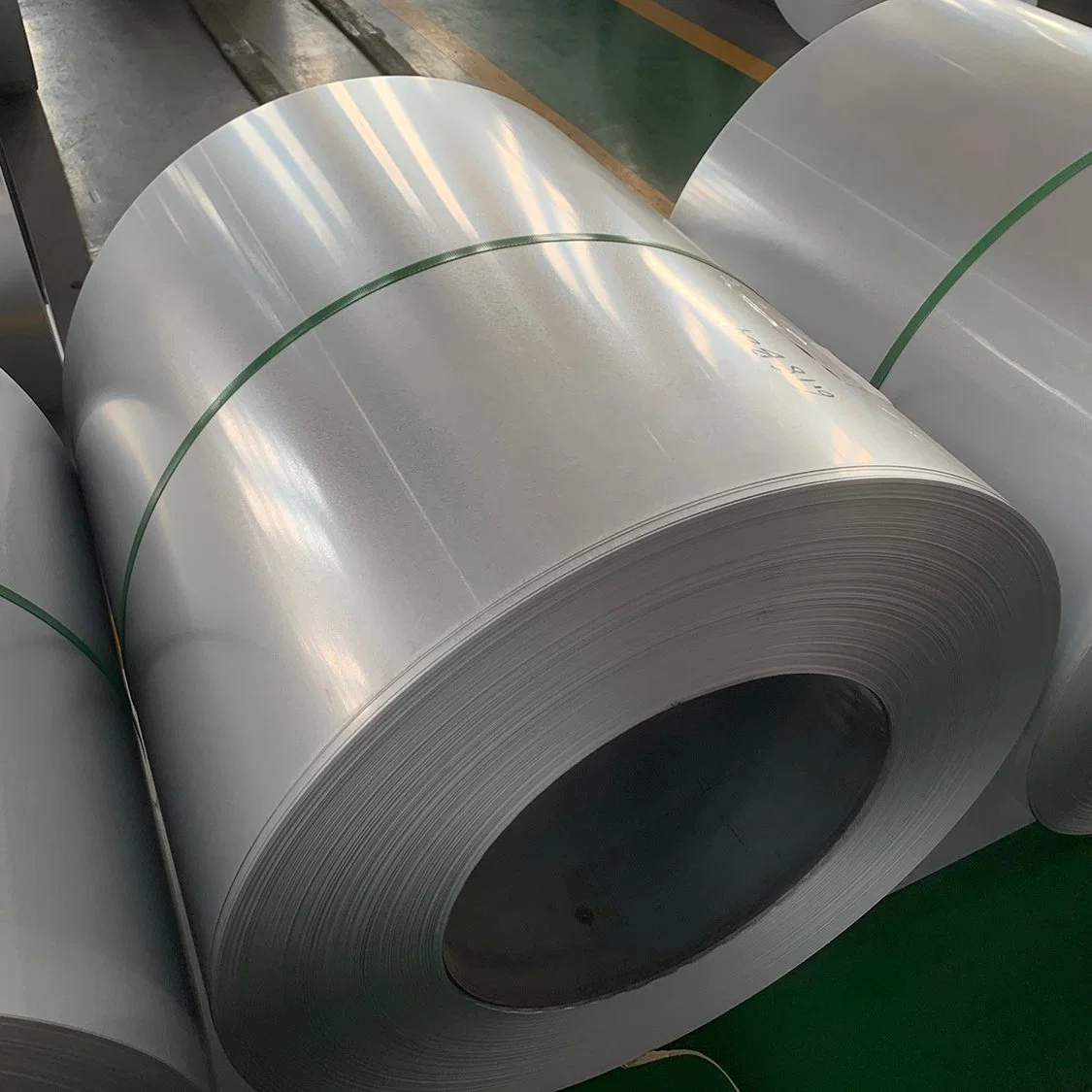 Hot Dipped Dx51d Zicn Coating 100g Prime Prepainted Aluzinc 0.4mm Galvanized Steel Coil Galvalume Steel Sheets Coils Plates Strips