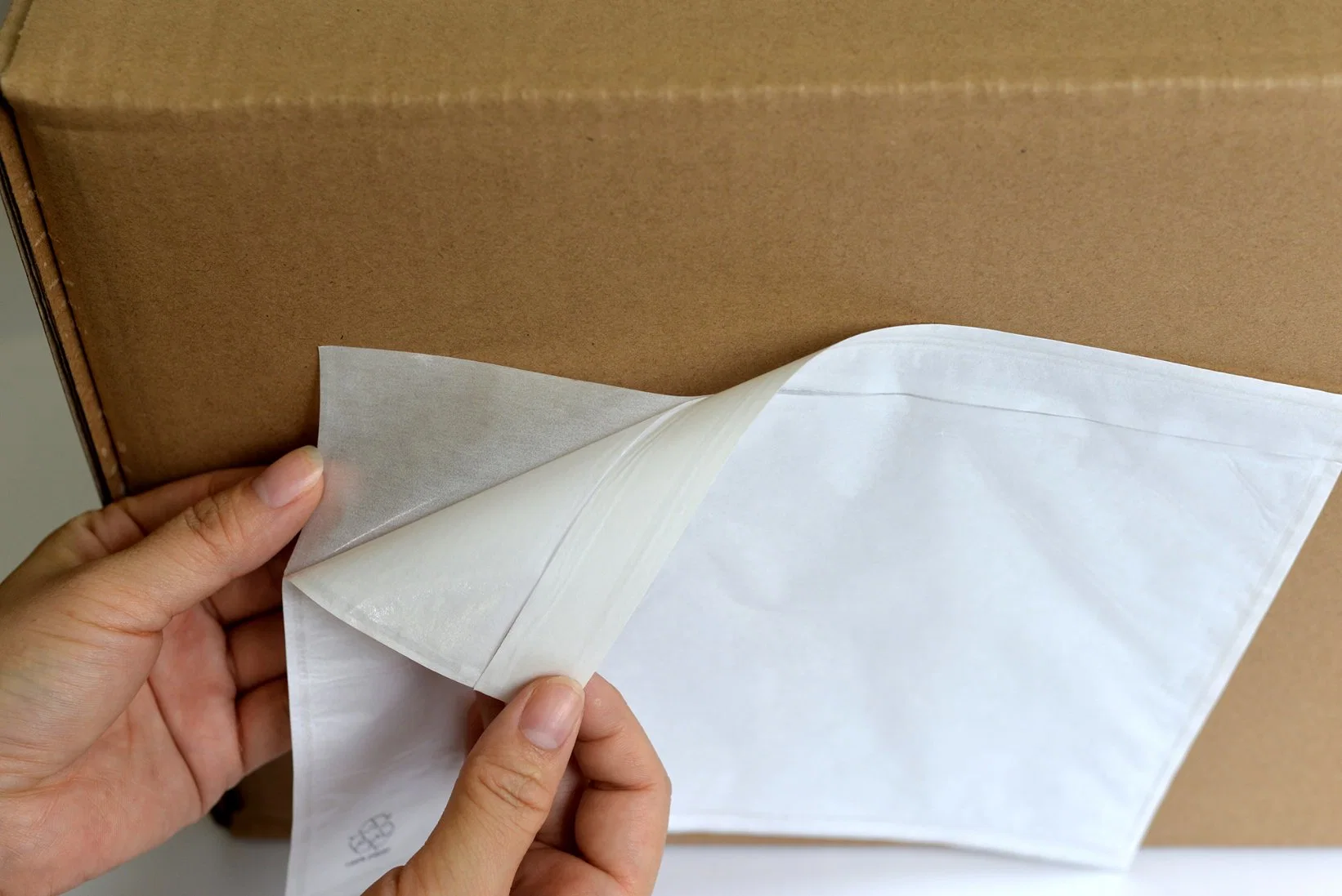 100% de papel reciclado A5 Fatura lista de embalagem fechada envelopes com logotipo do cliente