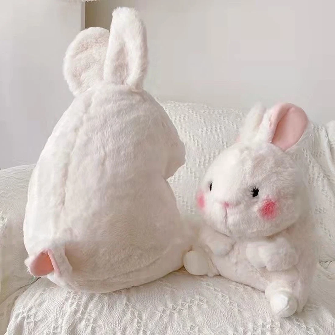 Cute Cartoon Rabbit with Super Soft Material Plush Toy