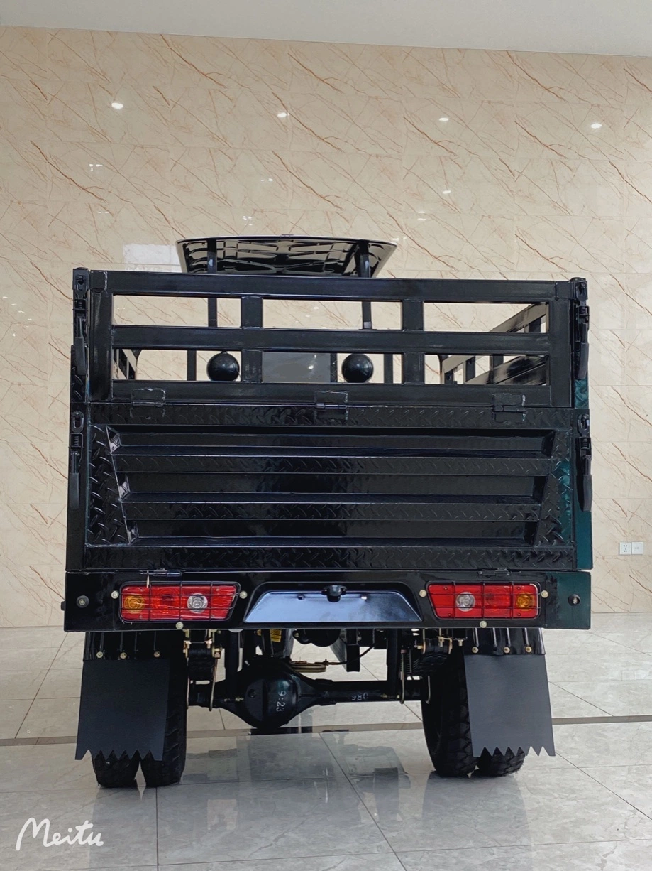 Sell Hot Dump Motor Tricycle Cargo Freight Tricycle Motorcycle 200cc250cc300cc Tricycle for Agricultural