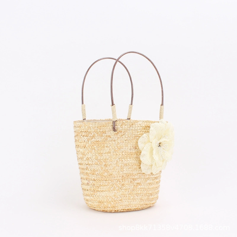 Women Rattan Handbag Straw Bag with Flower and PU Handle Esg16459