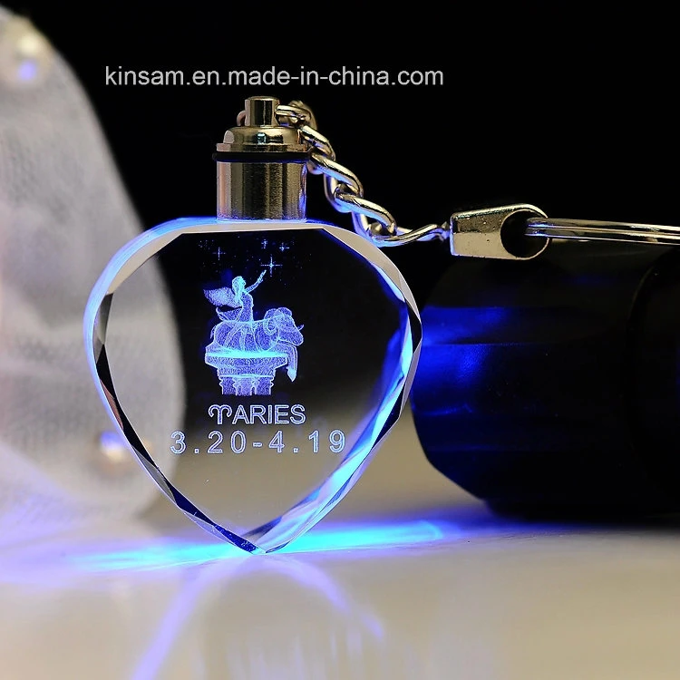 LED Herz-Form Fashion Crystal Glas Schlüsselanhänger Geschenk