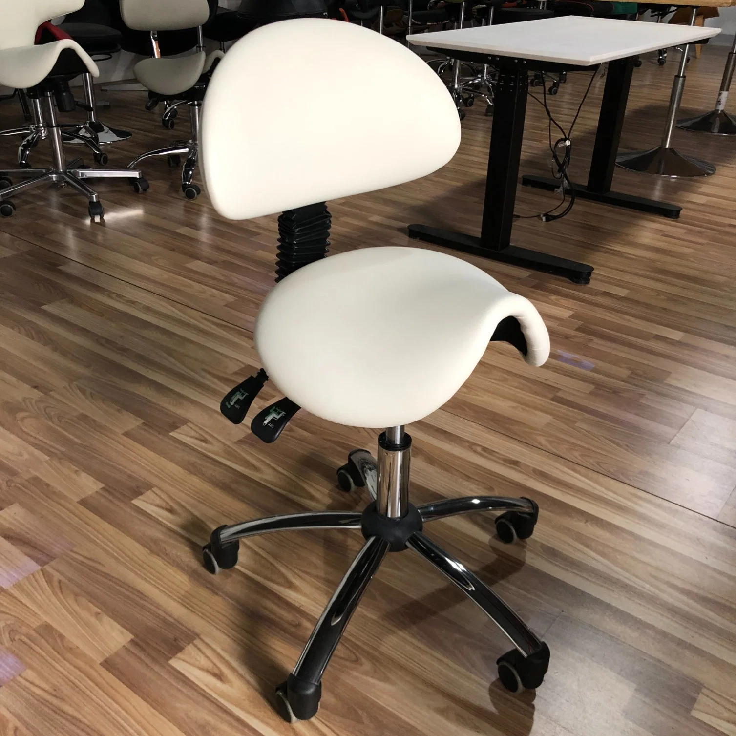 Ergonomic Healthcare Seat Office Chair Industrial Saddle Chair