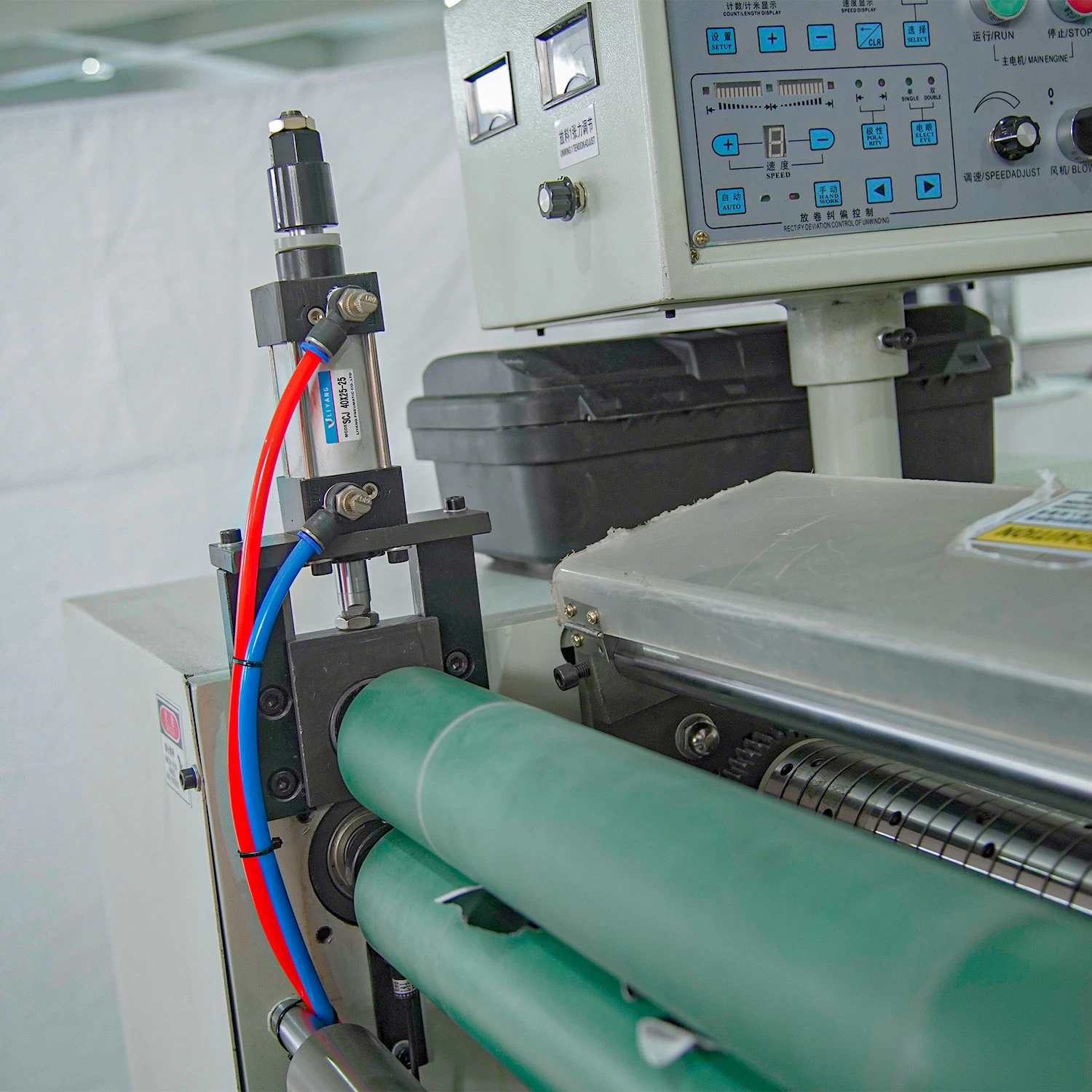 Effective Fast Speed Full Automatic Adhesive Label Thermal Paper Slitting Rewinding Machine