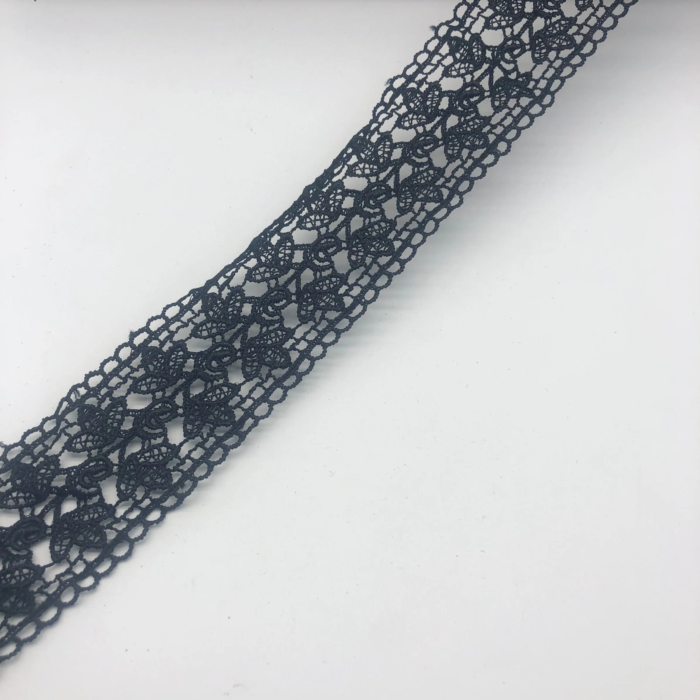 Fast Delivery Embroidery Cotton Polyester Lace Fabric for Garment Accessories