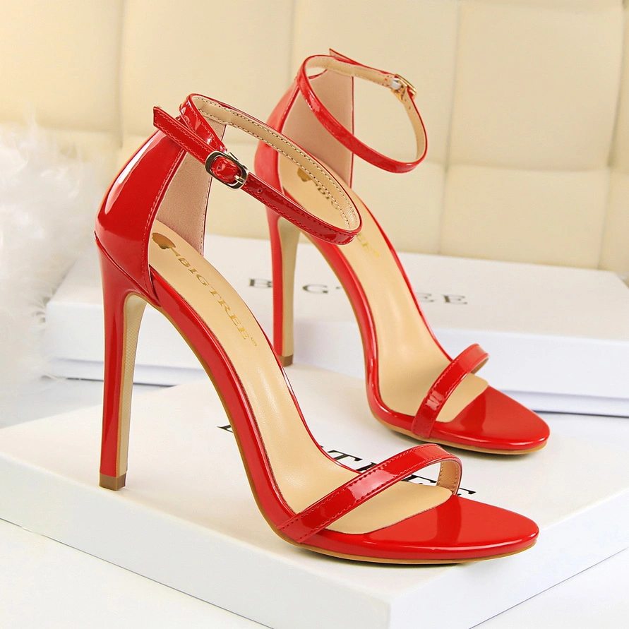 Fashion Ultra High Heels Ladies Shoes with Patent Leather Open Toe Word Belt Sandals for Summer Sexy Nightclub Fa126-10