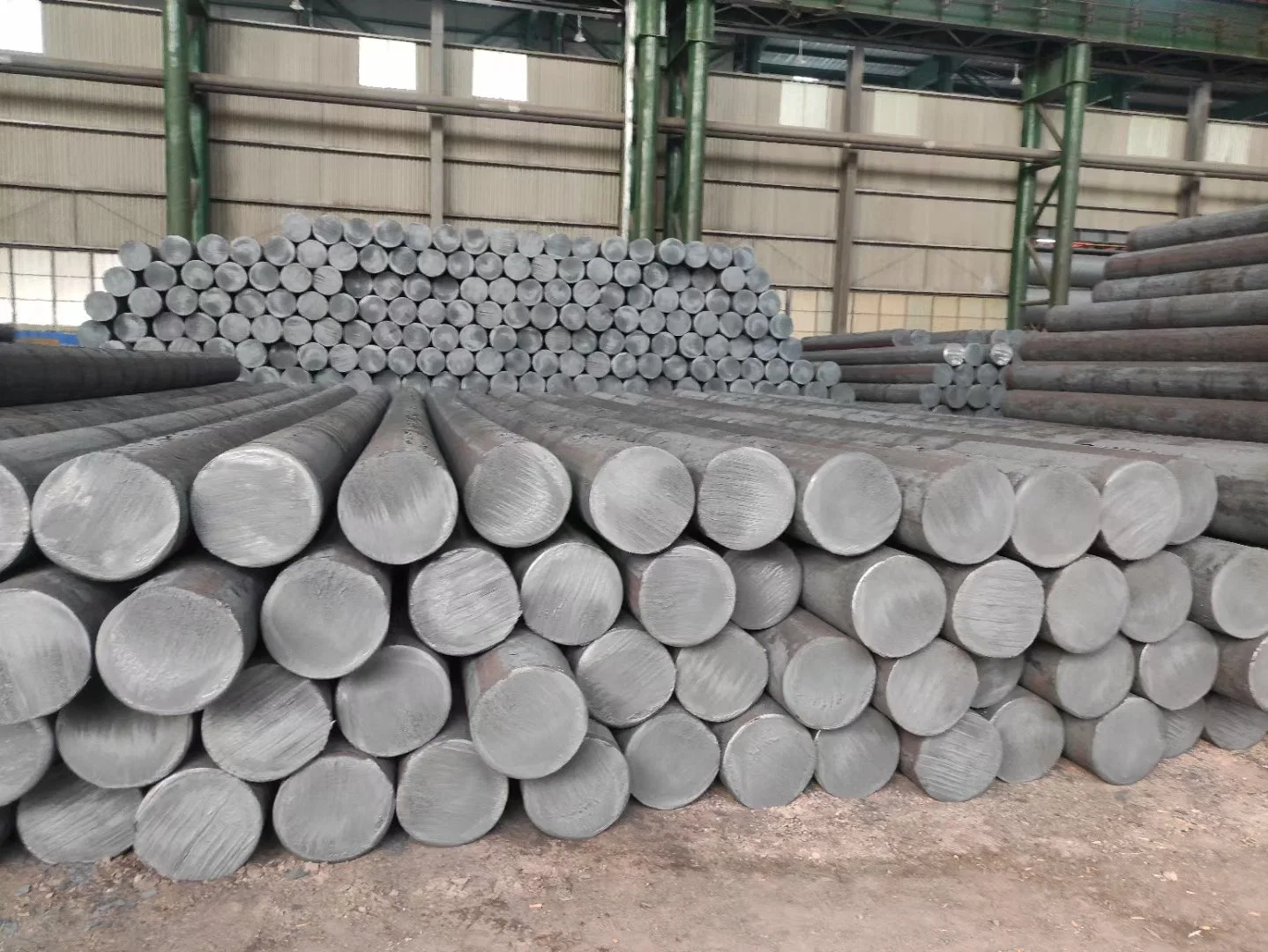 42CrMo 35CrMo Q195 Q235 Ss400 A36 En8 Ck45 Carbon Alloy Steel Round Bar Metal Mild Steel Ms Iron Rod 5sp/3sp Section Steel Billet Price Original Factory