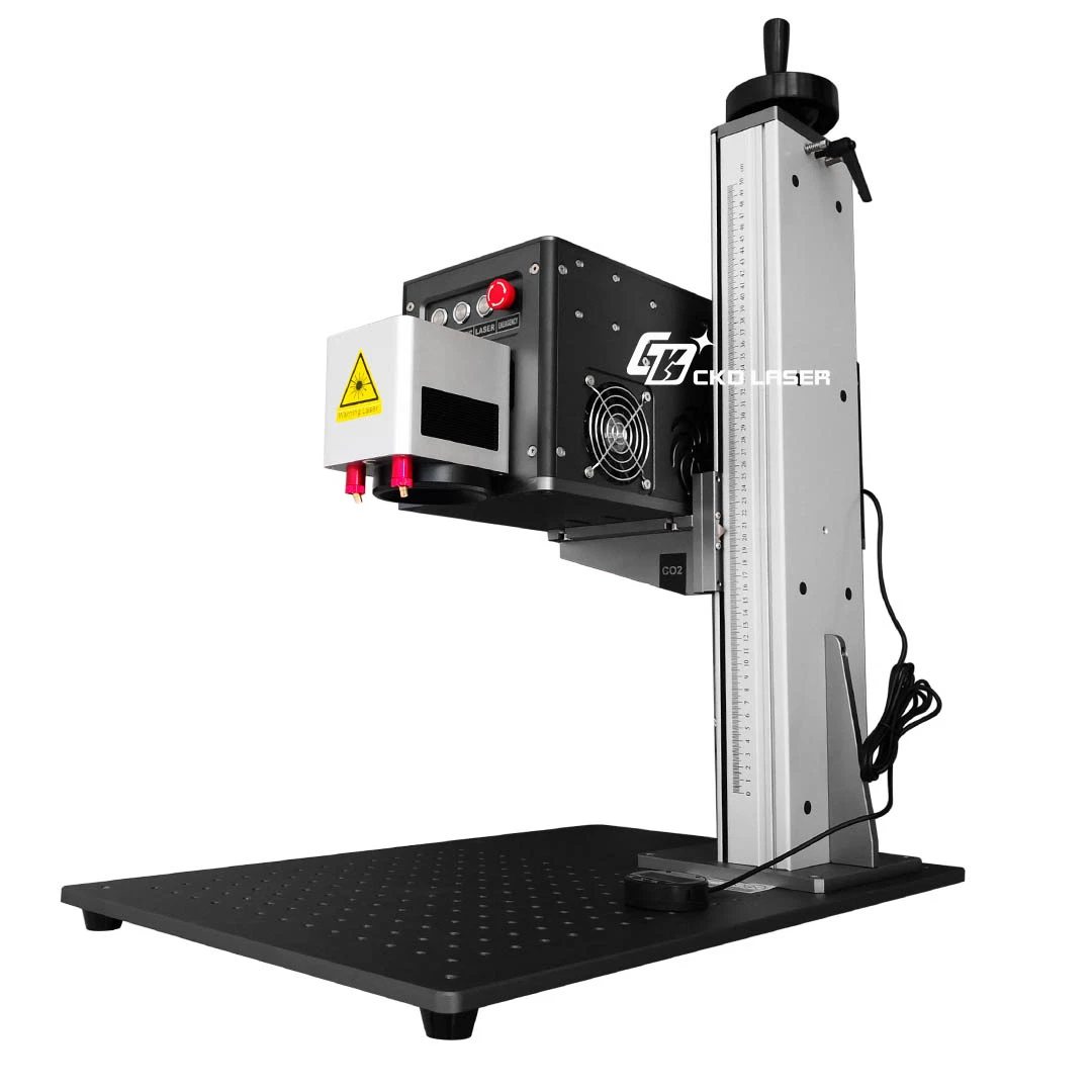 Kleines CO2 Laser Marking System mit einem gut gestalteten Körper und Sicherheits-Blitzleuchte für erhöhte Produktivität