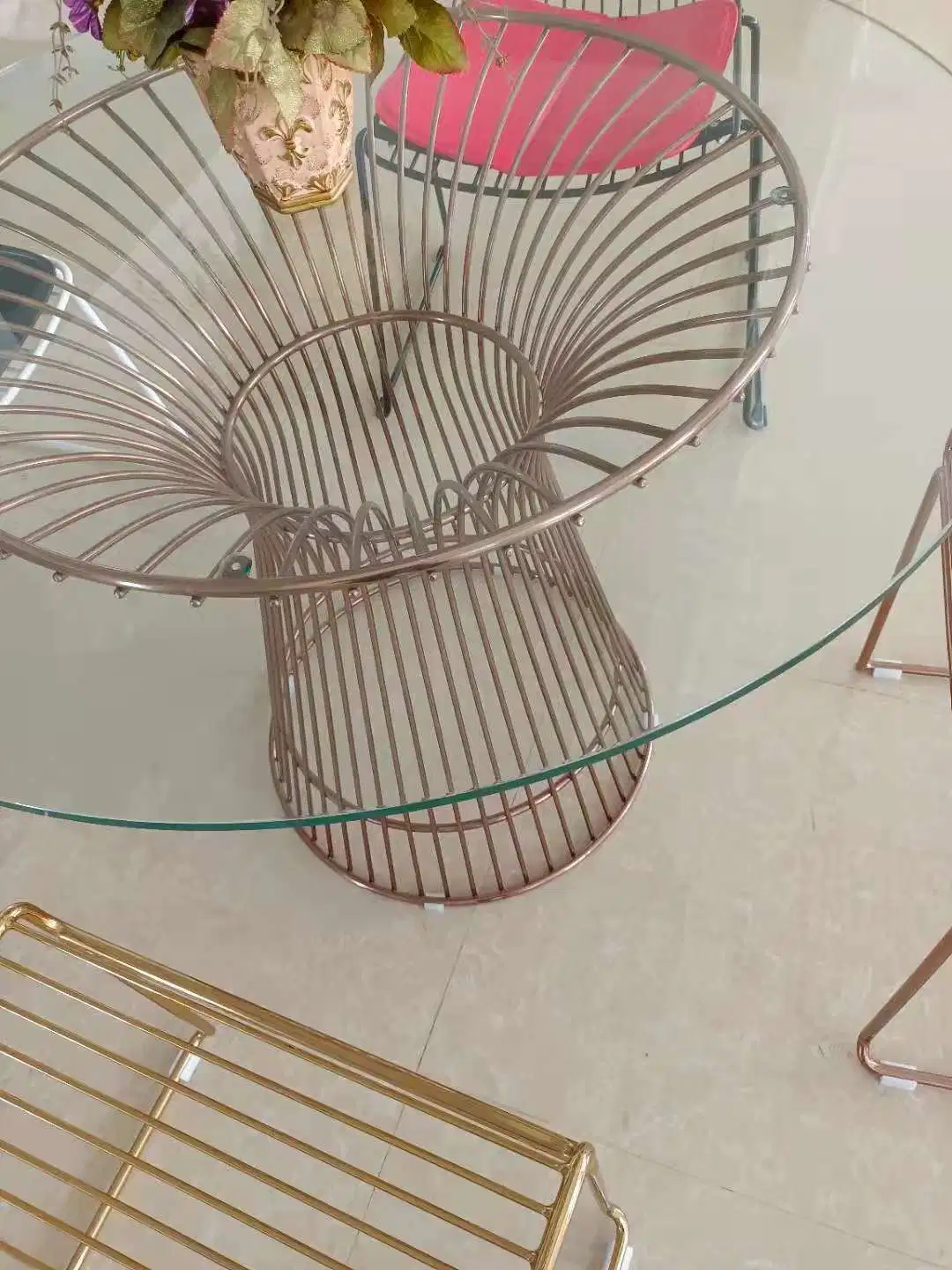 China Foshan Furniture Manufacturer Supplier of Stainless Steel Wire Round Coffee Table