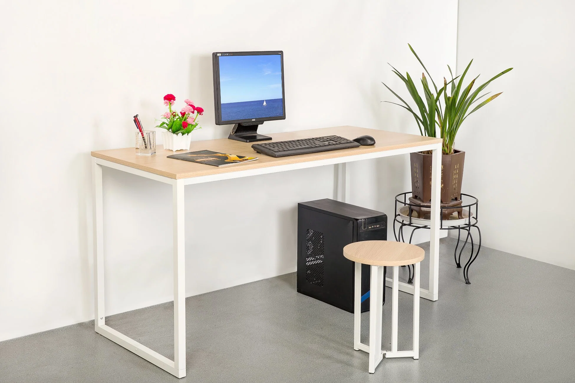 Wholesale/Supplier Custom Wooden Office Computer Writing Desks for Sale