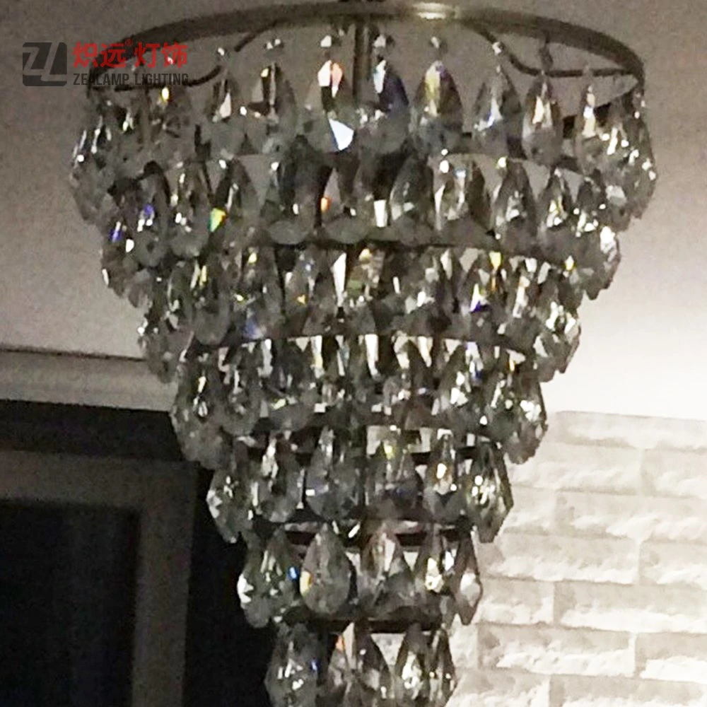 Estilo moderno Latina Metal Luxo Crystal lustre de iluminação