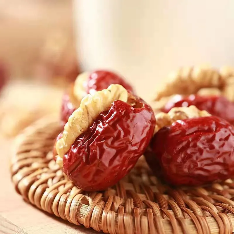 High quality/High cost performance  Chinese Xinjiang Healthy Red Dates with Walnut Meats Export