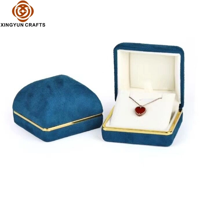 New Design Golden Frame Leatherette Jewelry Set Box Custom Suede Gift Pendant Necklace Packing Box