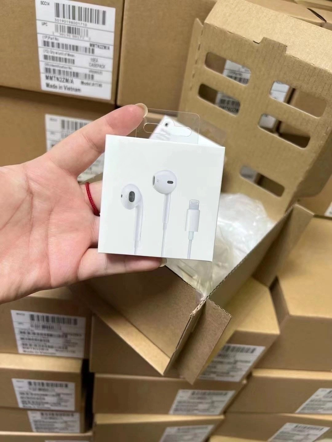 Customized Lightning Connector Earphones Wired High quality/High cost performance  Mobile Phone Earpods in-Ear Headphones