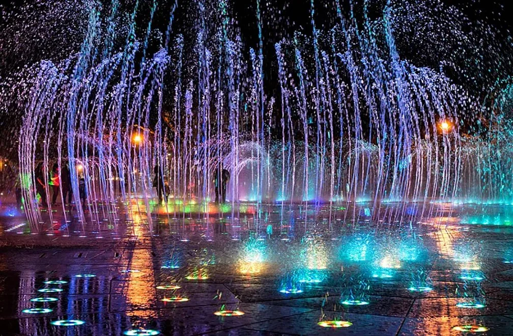 Fuente de efecto grande en la Plaza del Centro Comercial y Jardín proporcionar Diseño e instalación Fuente de agua de efecto Especial