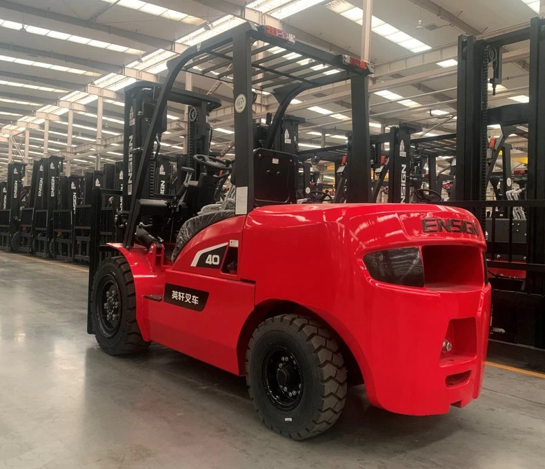 الشركة المصنعة الصينية لبيع سيارات 4T ForkLift الصناعية