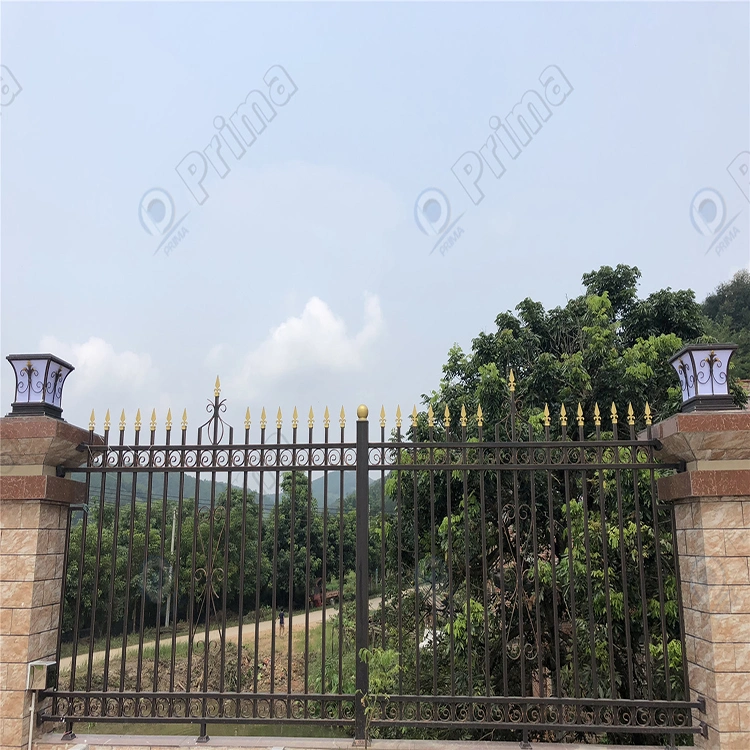 تم تصنيع هذا الطراز من قبل شركة Iron Pipe Ring Home Fence Iron Popular Style بوابة/سور حديدي على الطراز الهندي/الباكستاني