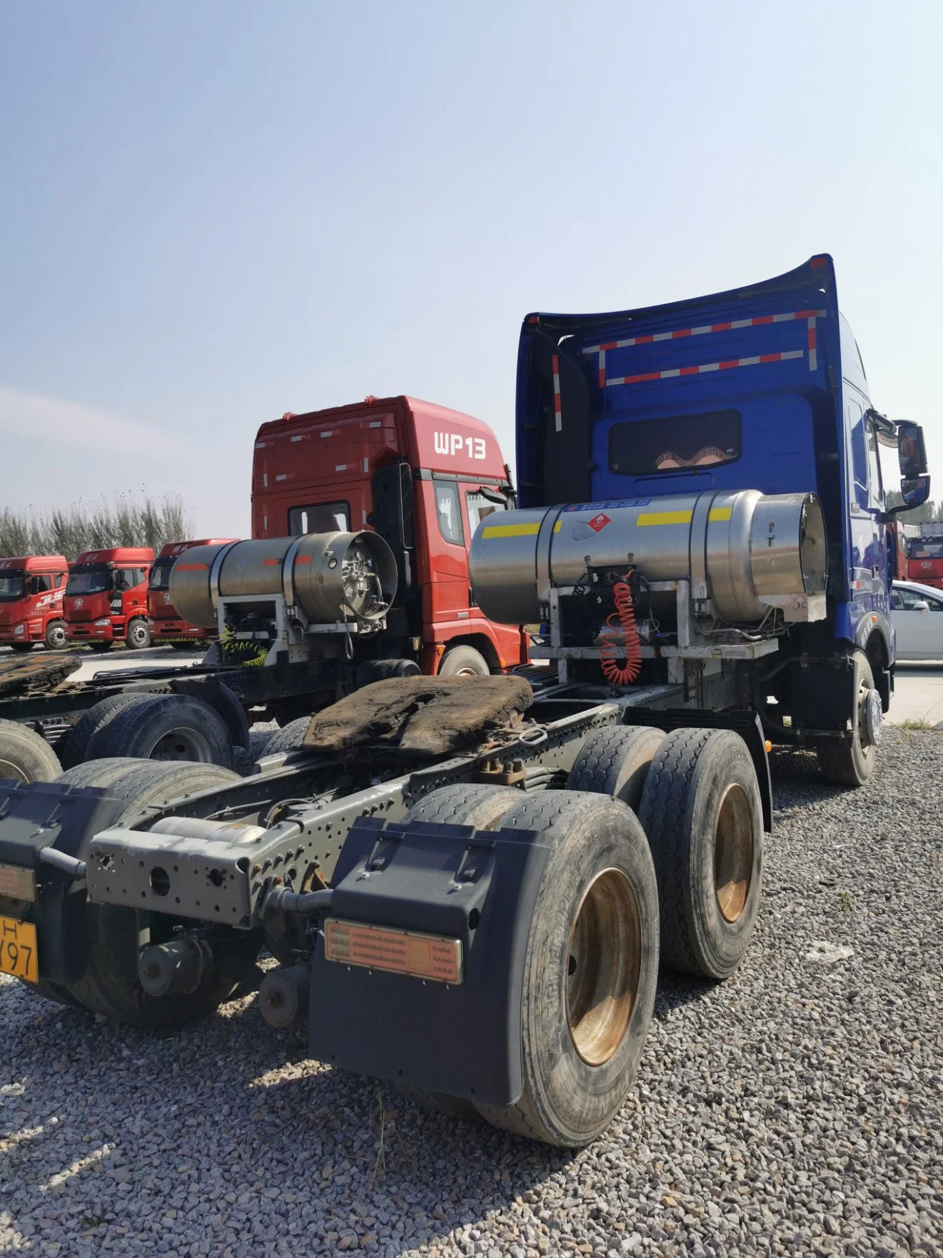 HOWO T7 Tractor Head Price 6X4 Tractor Trailer Trucks