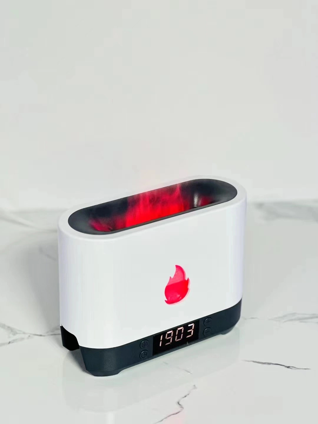 2023 Nuevo reloj llama inalámbrica difusor de aroma atmósfera llama Noche de Luz LED de luz de la música de altavoz de Bt, altavoz con reloj y el control remoto