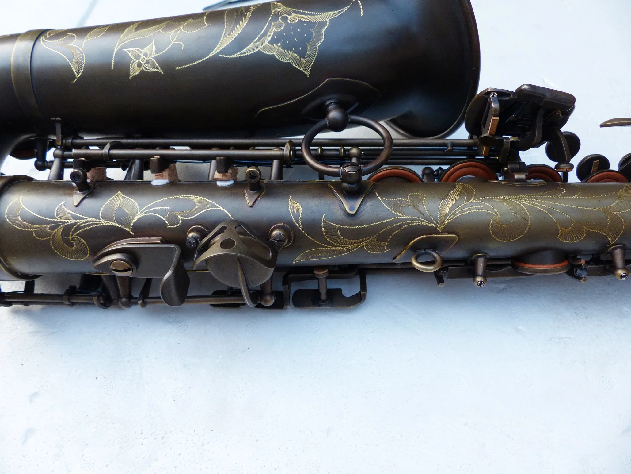 Archaized Bronze Body Alto Saxophone Manufacturer Handmade