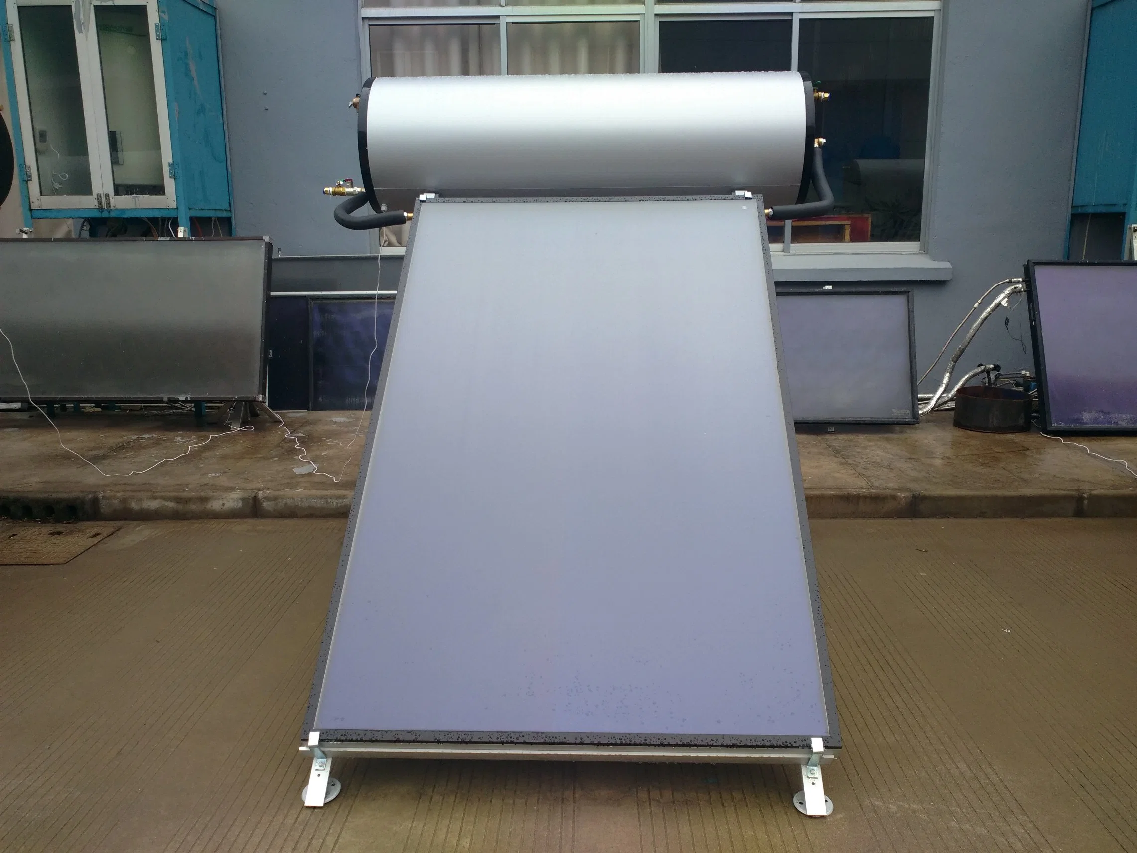 Open Loop Flat Panel Solar Water Heater with Open-Loop Systems