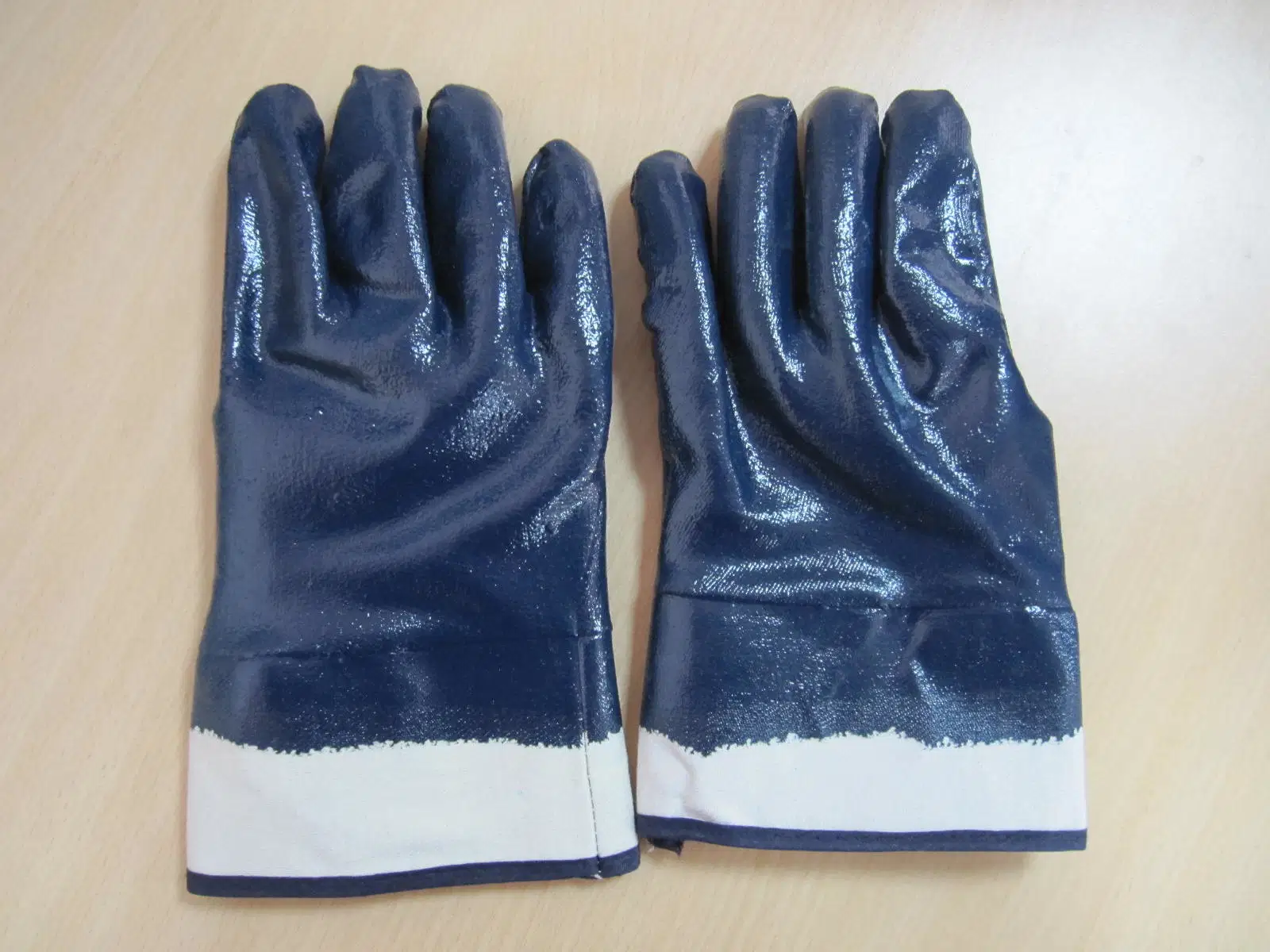 Nitrile Chemical Resistant Glove