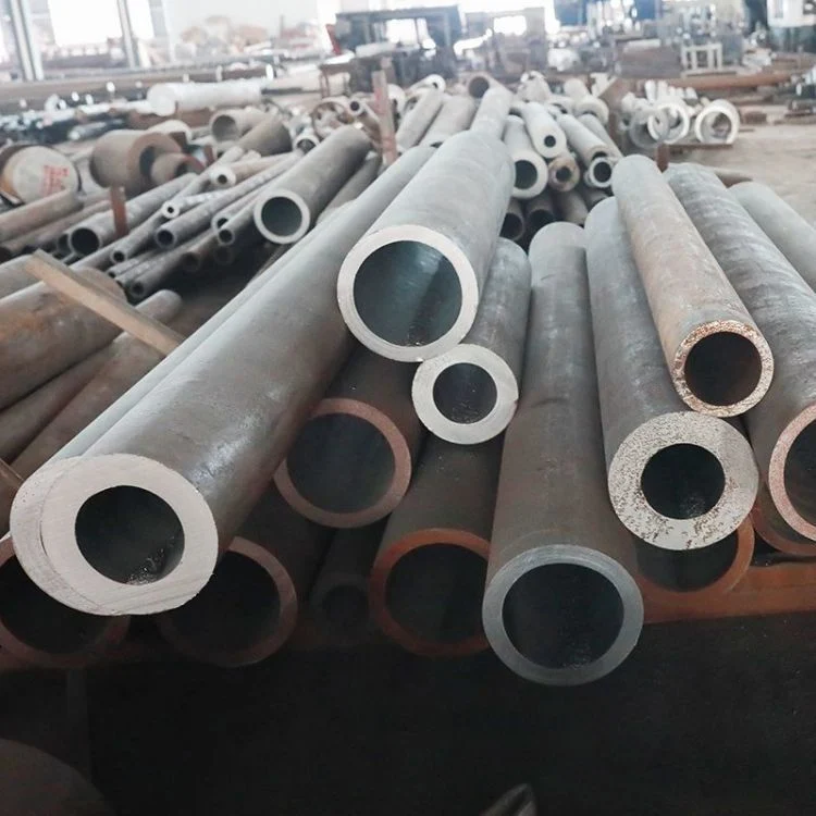 Carbon Steel Pipe/Stainless Steel/Stainless Steel Hot Rolled/Cold Rolled Astmq195/Q235/Q275 Black/Peeling/Polishing/Machined for Pipelines