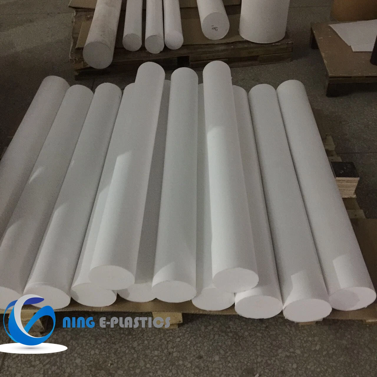 PTFE Filled Graphite/Carbon Tube/Pipe/Tube Bar