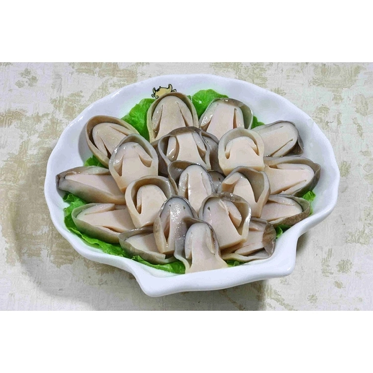 Chinese Healthy Fresh and Tasty Pickled Whole and Halved Canned Straw Mushrooms