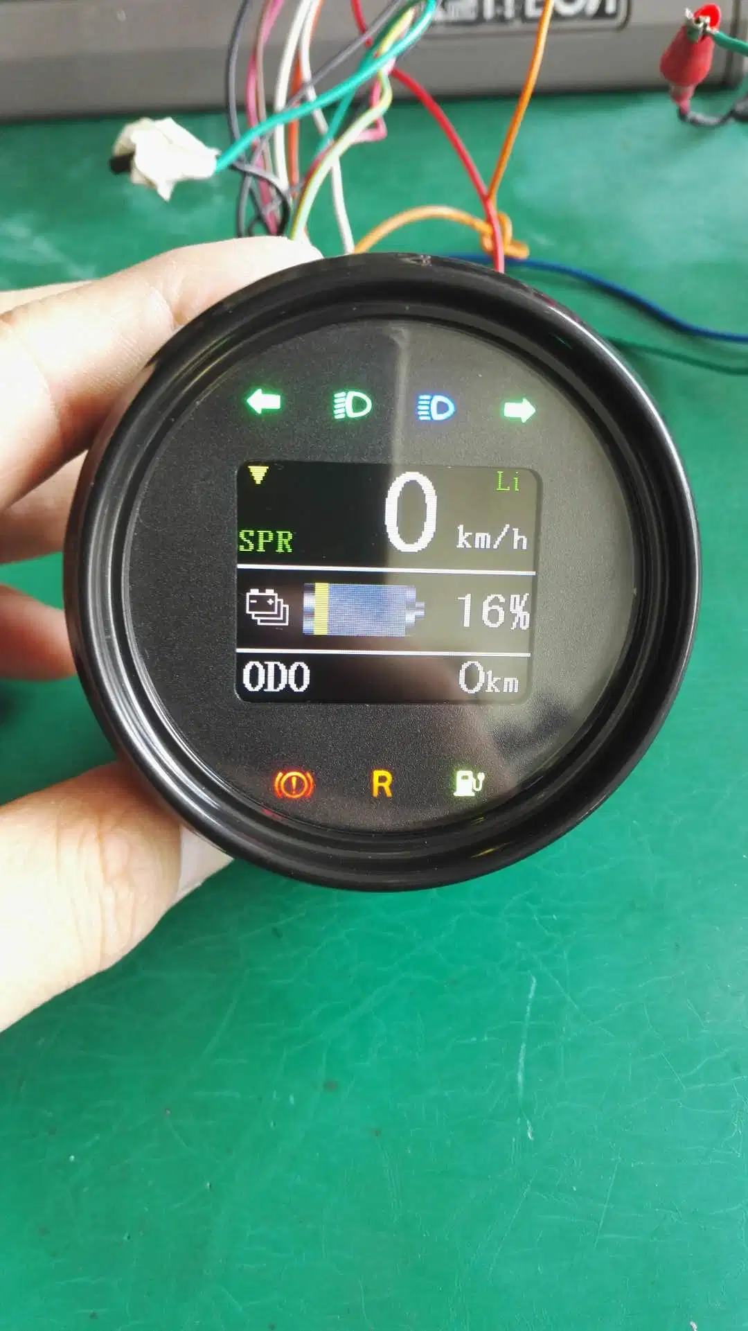 Good Sales 827 Battery Indicator LED Display Meter with Can