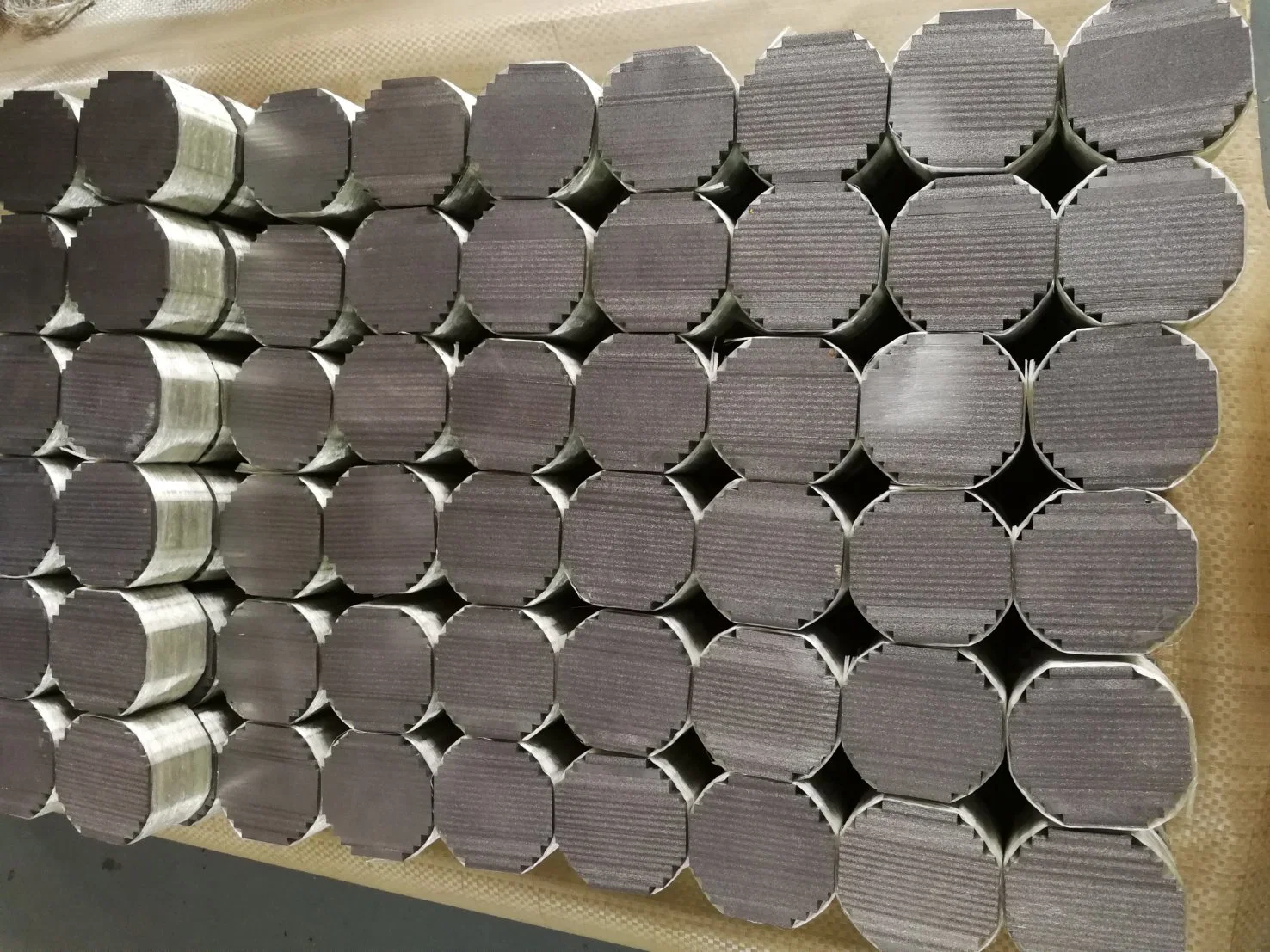 Customized Reactor Cores by Using M4 CRGO Used for Energy Storage Systems