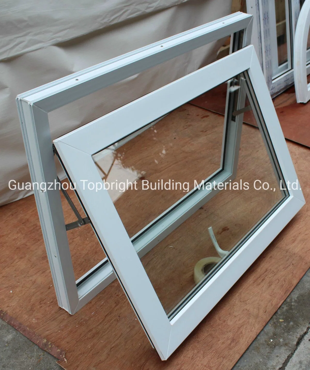 Vinyle PVC/UPV Tophung fenêtre avec des économies d'énergie avec le verre trempé