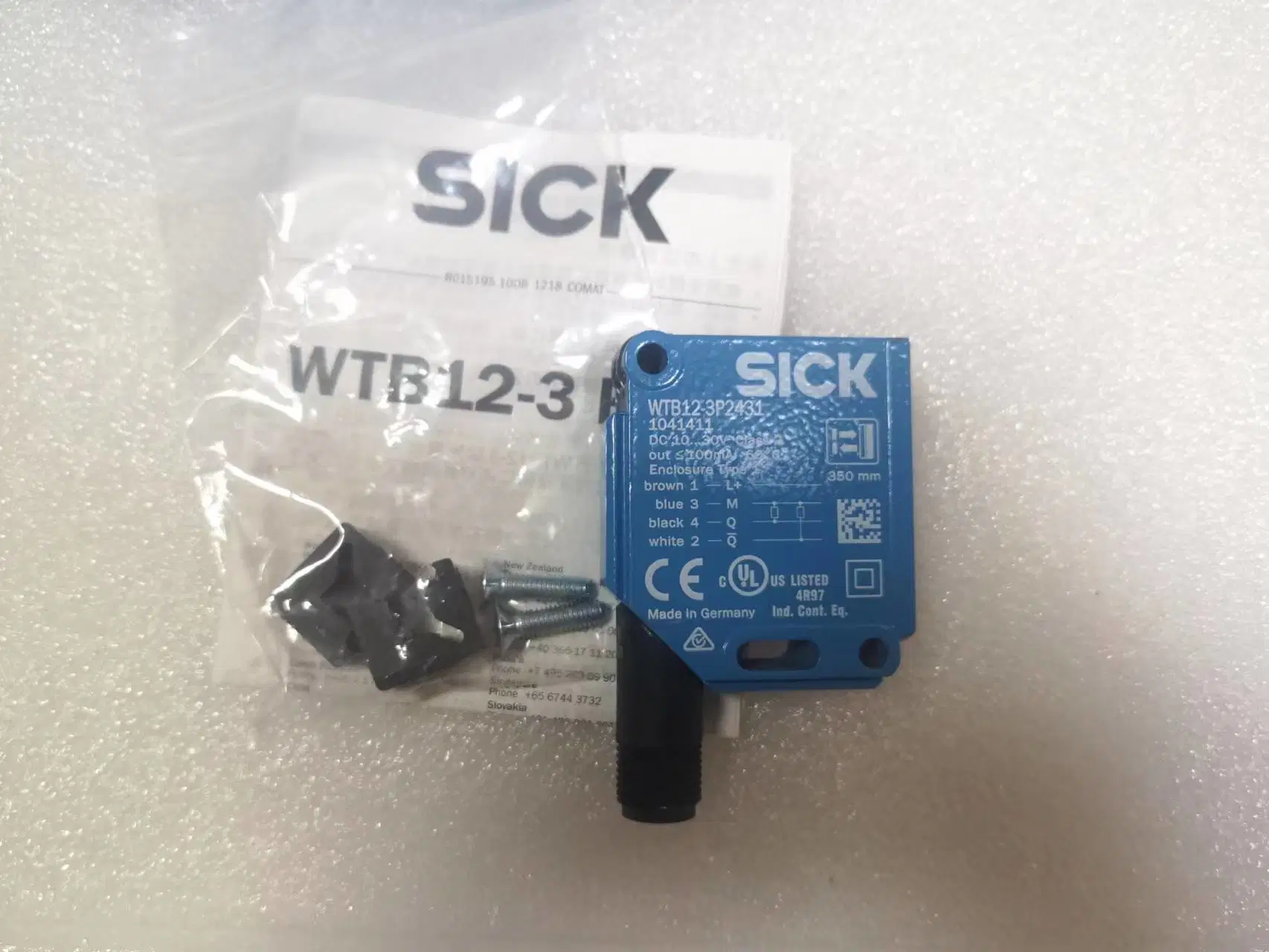 Sick Photoelectric Sensor Wl9g-3p1132-3p2432-3p3432-3n1132 Brand New and Original