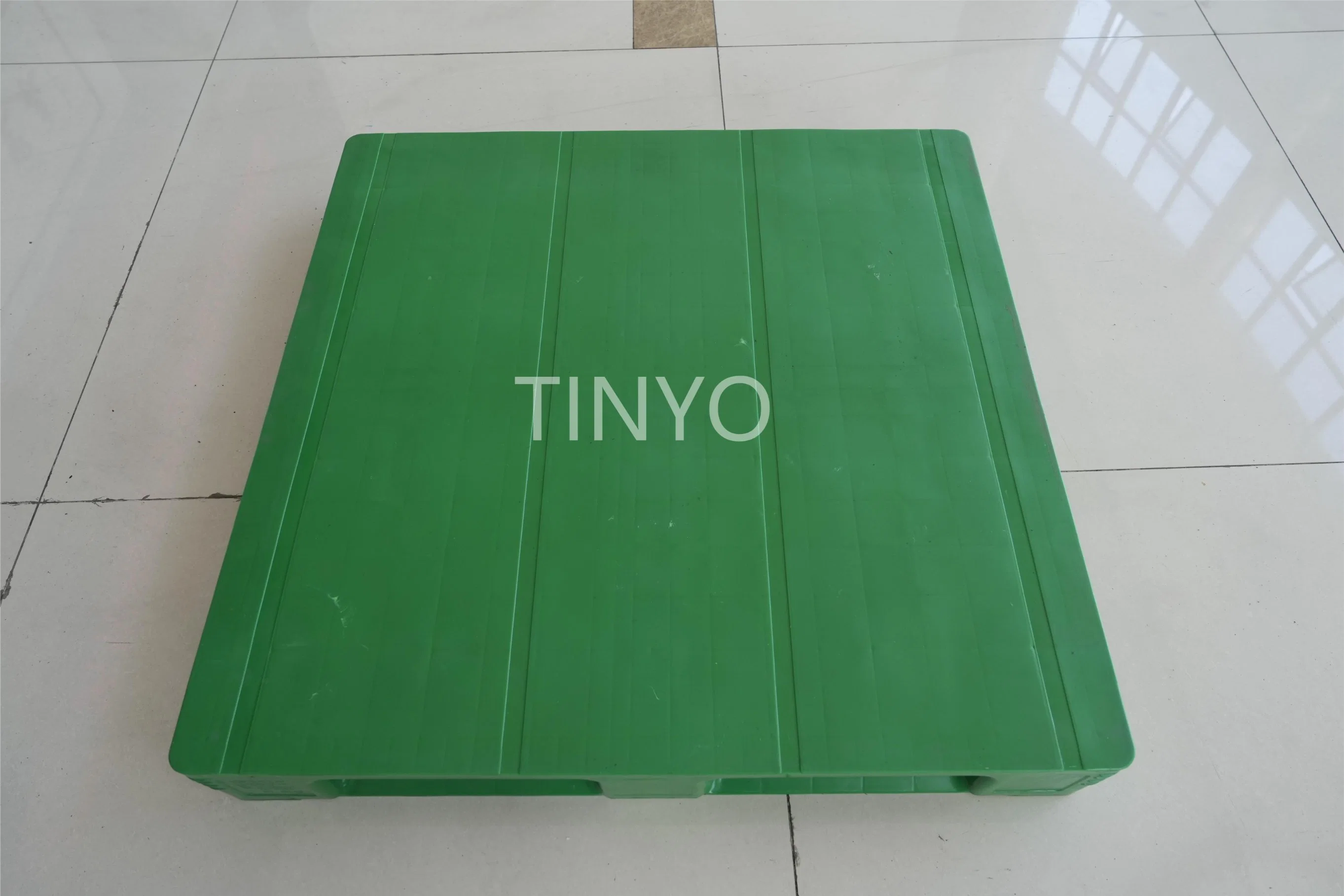 Heavy Duty Steel Reinforced Warehouse Plastic Pallet for Sale with Competitive Price