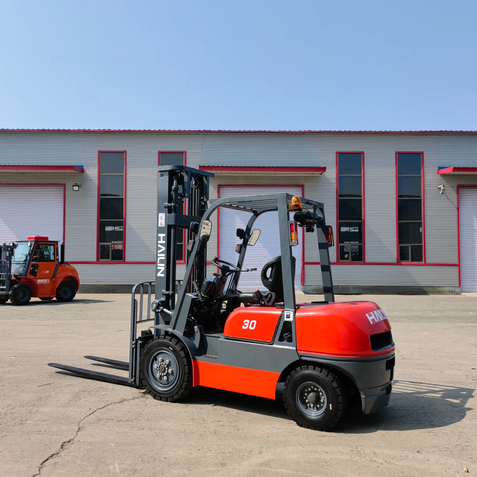 3t Diesel Forklift Truck Automatic Transmission Lifting Height 4.5 M Container Mast