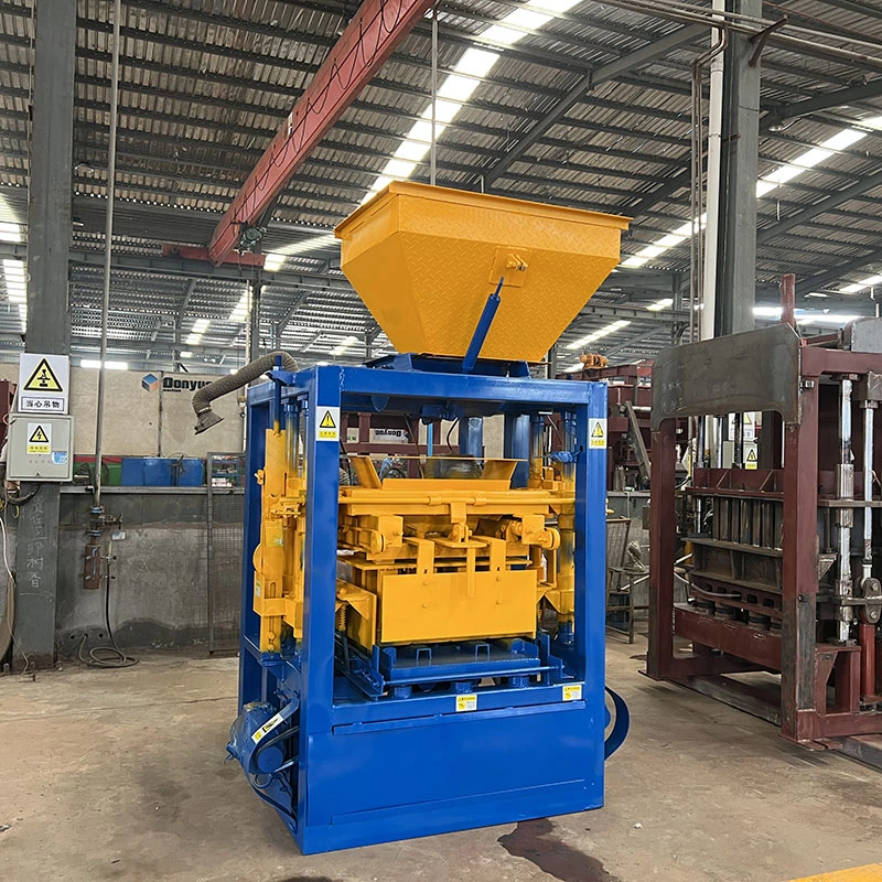 High quality/High cost performance  Qt4-26 Semi Automatic Concrete Block Machine Hollow Brick Construction Machinery Supplier Thainland