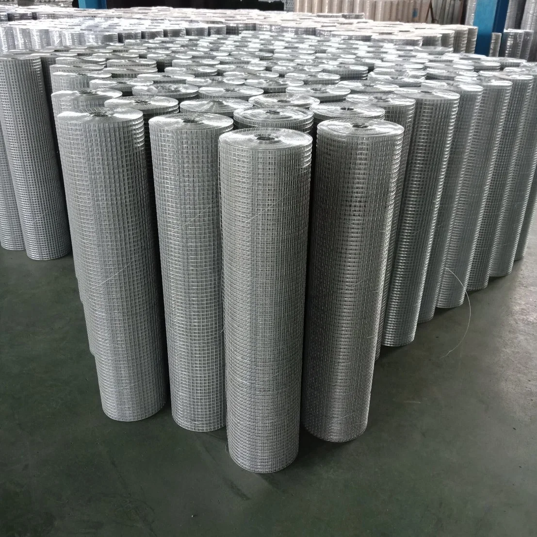 Factory Supply Galvanized Welded Wire Mesh Low Carbon Steel Wire Mesh