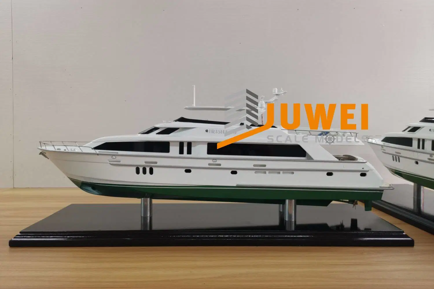 Fábrica de modelos de navio e iate (JW-226)