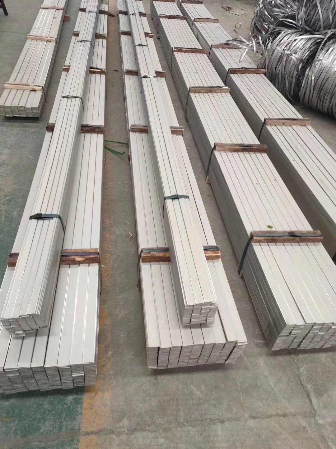 2507 Duplex Stainless Steel Flat Steel Double-Sided Polished Flat Bar Cold Drawing Hot Rolling Cold Rolling Forging Pressing and Punching Processing