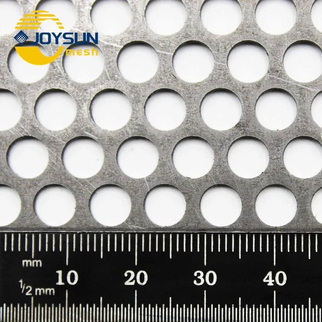 Perforated Sheet in Stock in Aluminum / Galvanized / Stainless Steel Material