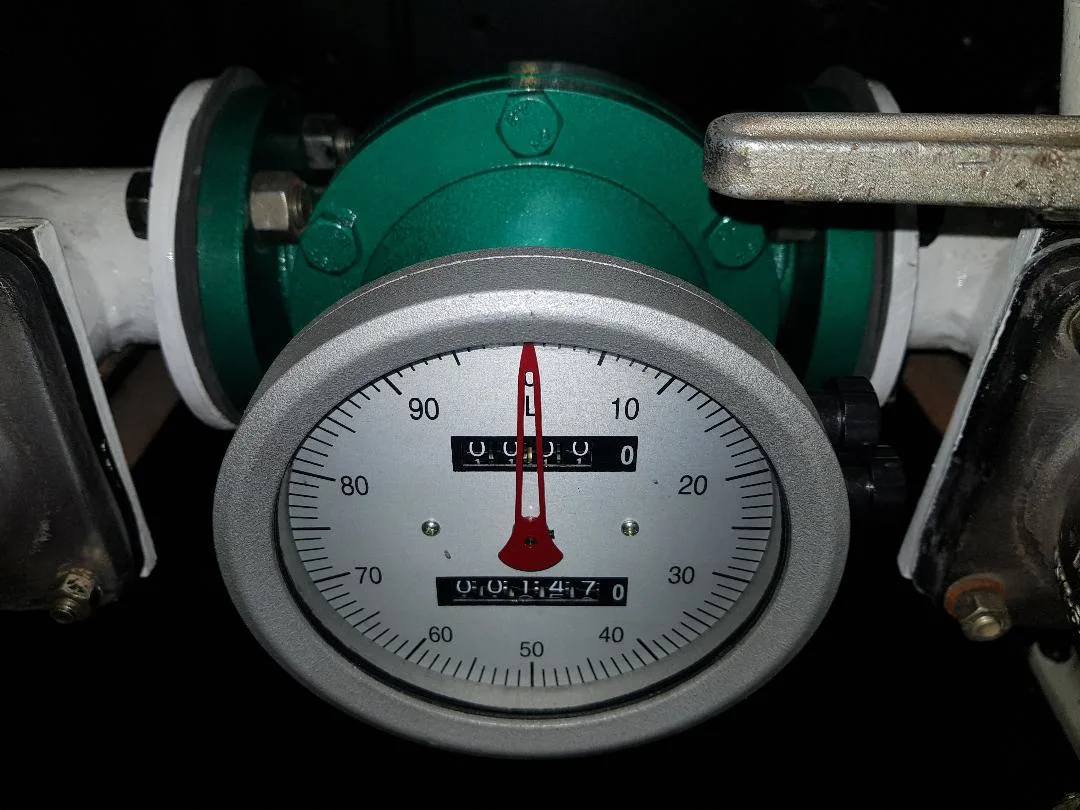 Engranaje Oval mecánica medidor de flujo de aceite combustible Diesel Hfo medidor de flujo de aceite pesado el caudalímetro