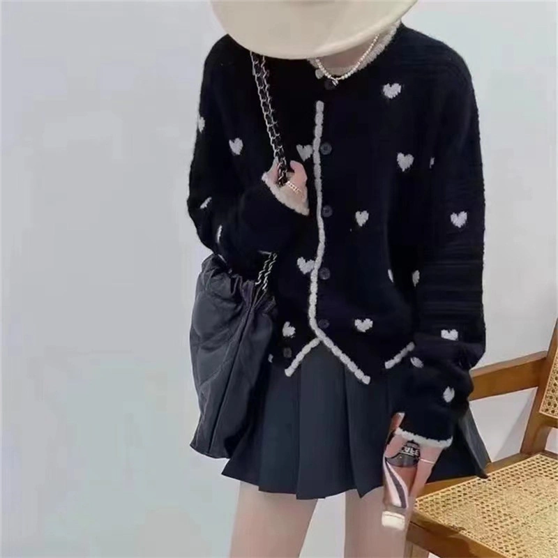 Nnr Warm Fashion Heart Button Winter Knitted Sweater for Girl