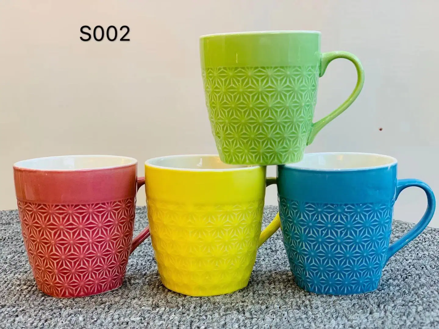 Daily Use Relif Emboss Craft Tableware Distinguishing Ceramic Coffee Water Tea Cup Mug for Home