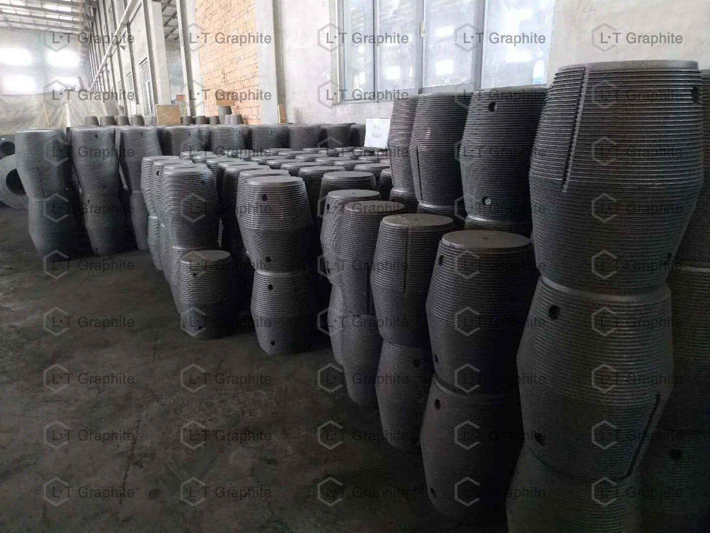 Low Coefficient of Thermal Expansion UHP Carbon Graphite Electrodes and Nipples