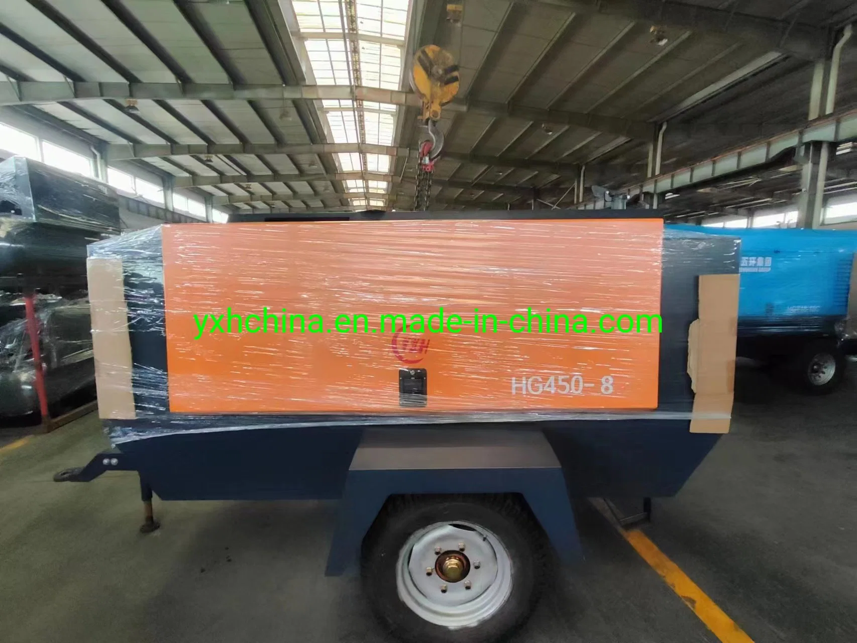 Chinese Hot Sale 8bar 110kw Diesel Engine Industrial Portable Screw Air Compressor