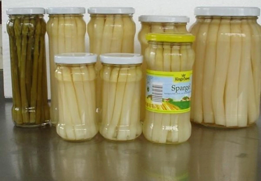 Fresh Canned White Asparagus in Glass Jar