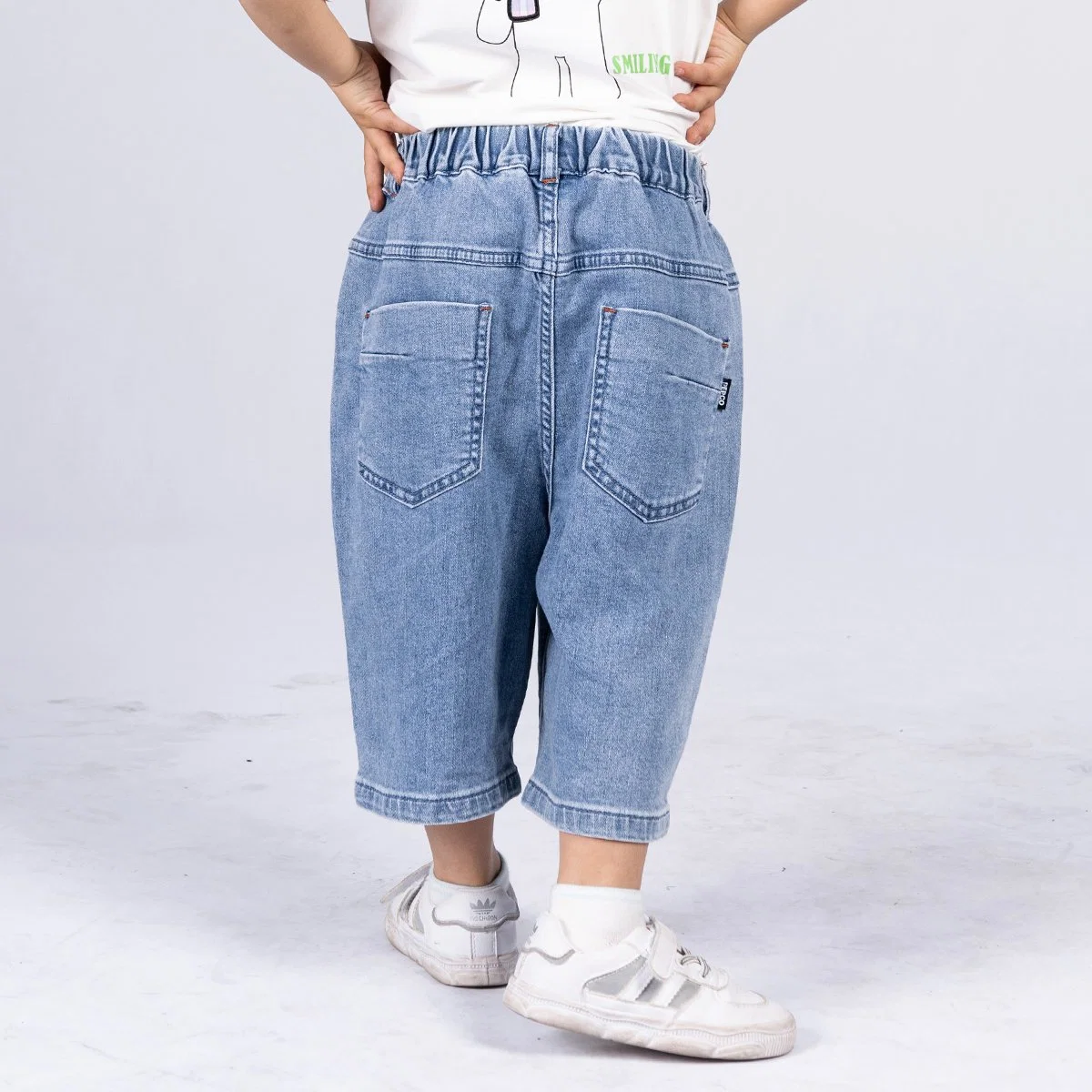 Custom 2023 Summer Children Wholesale/Supplier Fashion Print Casual Boys Denim Pants