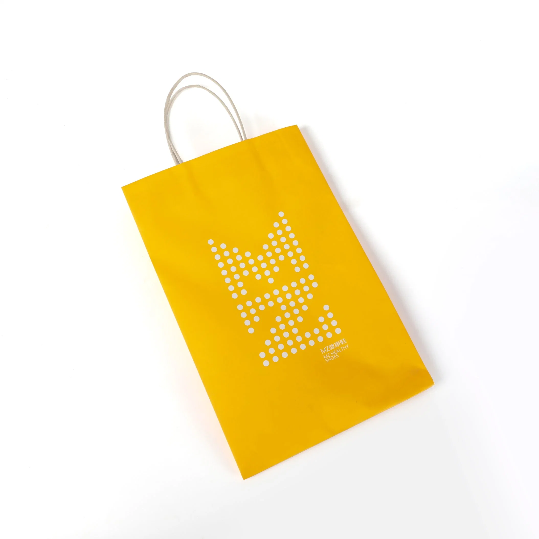 Le papier kraft Shopping Sac pour ranger ses vêtements et vêtements/don