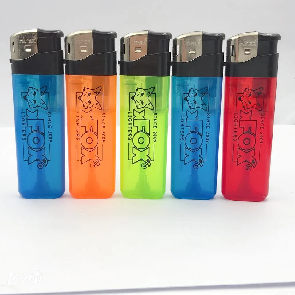 Colorful Plastic Cigarette Box with Lighter Refillable Electric Gas Lighter