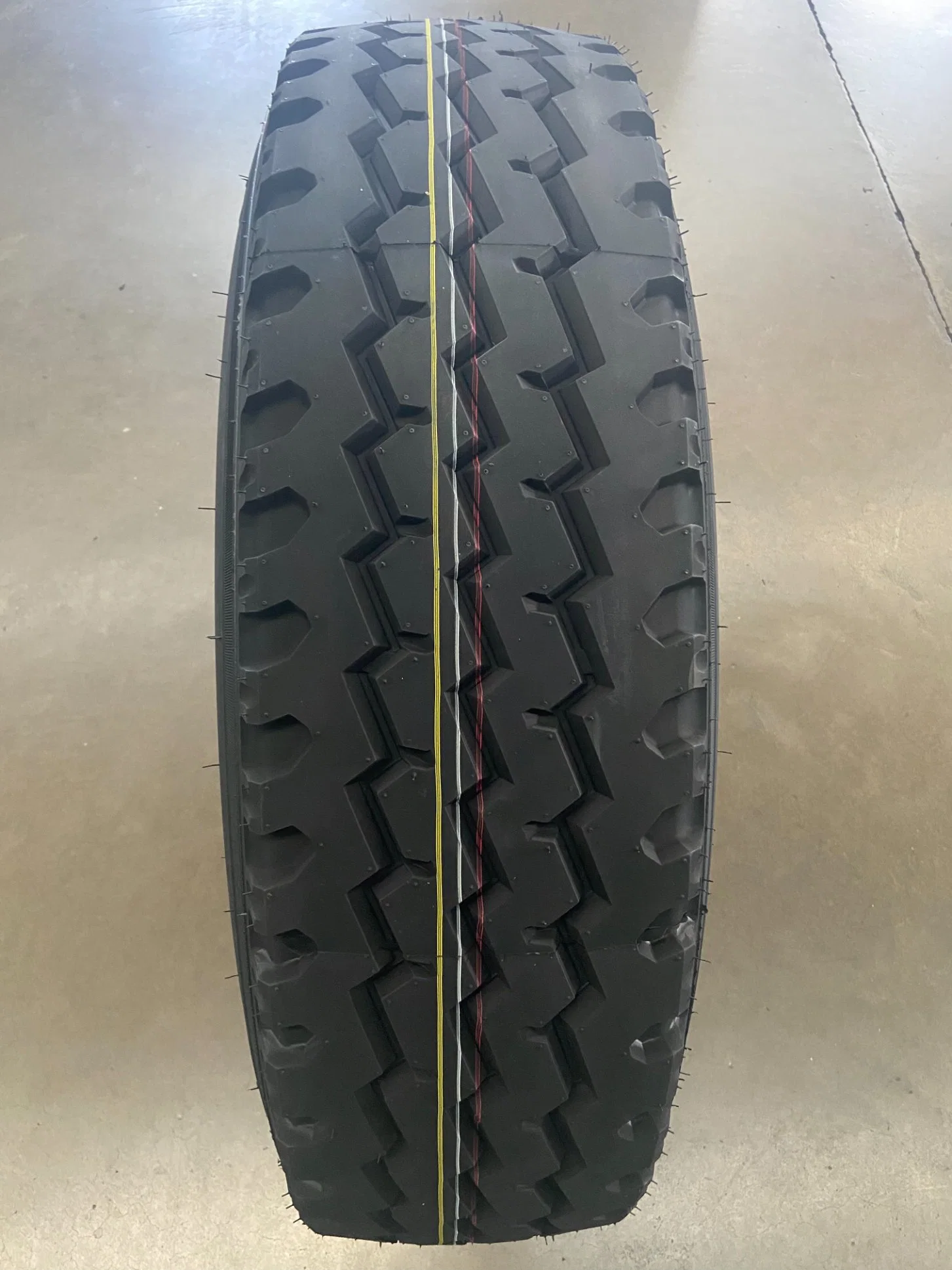 Radial TBR Tyres for Van Mini Bus Vehicles Ply Light Truck Tire Not Used Truck Tires 11r22.512.00r24 Price